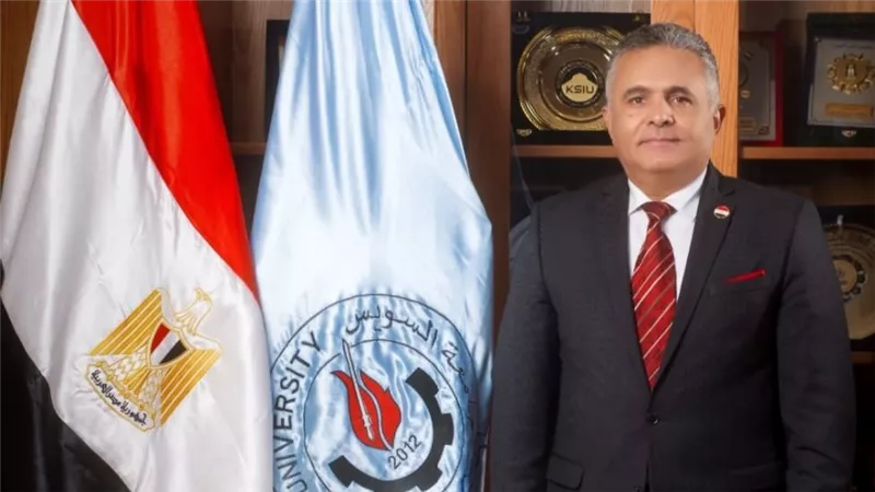 رئيس جامعة السويس يعلن اعتماد المعمل المركزي بكلية الثروة السمكية دوليا