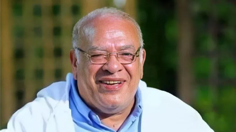 صلاح عبد الله يستعيد ذكرياته مع الأجواء الممطرة في بولاق الدكرور