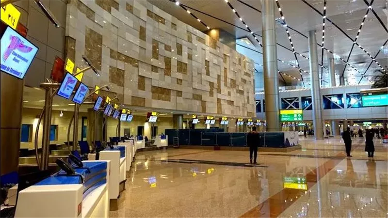 ثورة تكنولوجية في مطارات مصر.. إلغاء «كارت الدخول الورقي» بنهاية يناير 2026