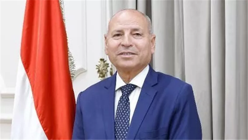 في رباط إلى يوم الدين.. محافظ القاهرة يهنئ البابا تواضروس بعيد الميلاد