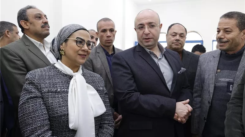 المستشارة أمل عمار تشهد افتتاح مركز ميدوم لتنمية المهارات التراثية  