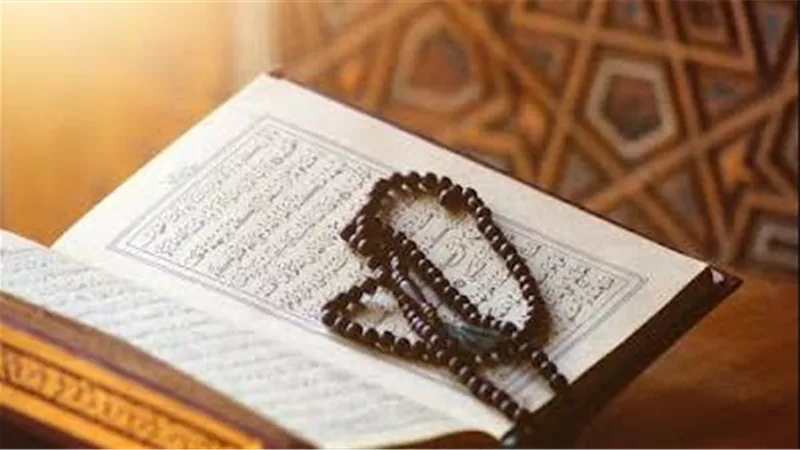 ما حكم الاجتماع لعمل ختمة جماعية على روح المتوفى؟.. الإفتاء تجيب