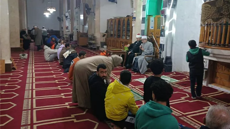 أوقاف القليوبية تواصل تنظيم المدارس العلمية بالمساجد لتعزيز الوعي الديني 