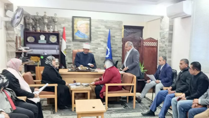 منطقة السويس الأزهرية تجري قرعة اختيار كنترول الشهادتين الابتدائية والإعدادية