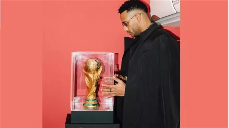 حركة ذكية تشعل التريند.. محمد رمضان يستغل كأس العالم لمفاجأة جمهوره (صورة)