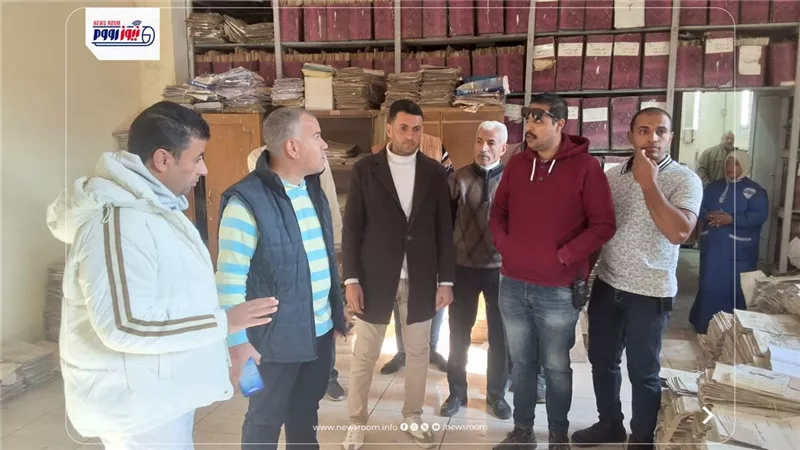 جولة مفاجئة.. رئيس مياه الفيوم يتابع جاهزية المعدات وفرق العمل بمركزصيانة إطسا