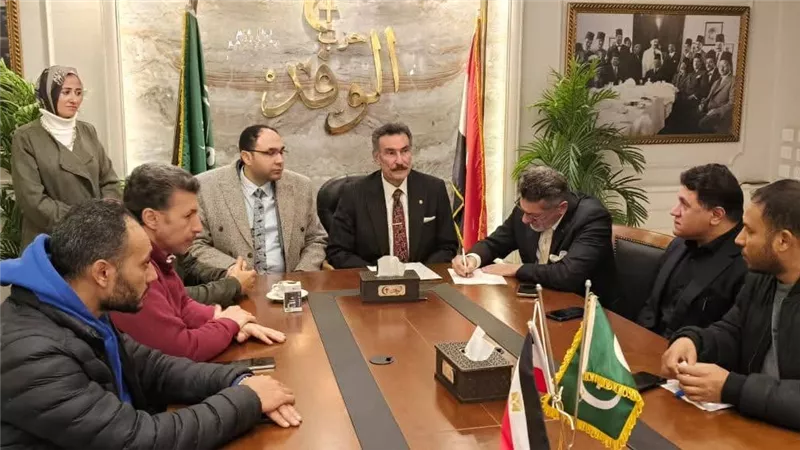 حمدي قوطة يتقدم بأوراق ترشحه رسميًا لانتخابات رئاسة حزب الوفد