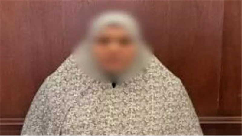 أوهمتهم بالربح السريع.. سقوط مستريحة الخردة بالمعادي في قبضة الأمن