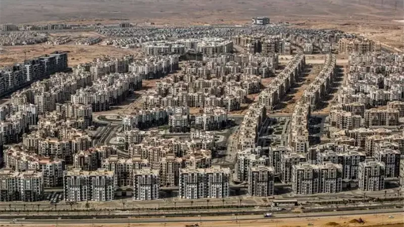 شعبة الاستثمارالعقاري: الطبقة المتوسطة تتحمل العبئ الأكبرمن الفتورة الضريبيه
