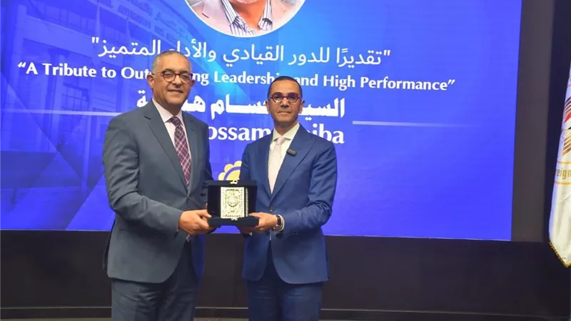 وزير الاستثمار يوجه الشكر للمهندس حسام هيبة بعد انتهاء فترة عمله بالهيئة