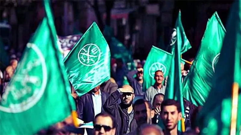 تبادل اتهامات بالسرقة بين قيادات الإخوان الهاربين في تركيا يفضح خلافات التنظيم