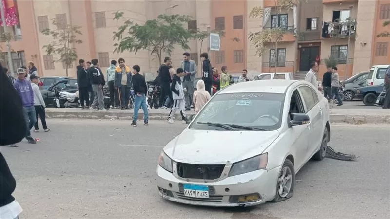 مصرع عاملى نظافة دهستهما سيارة مسرعة بمدينة أكتوبر 