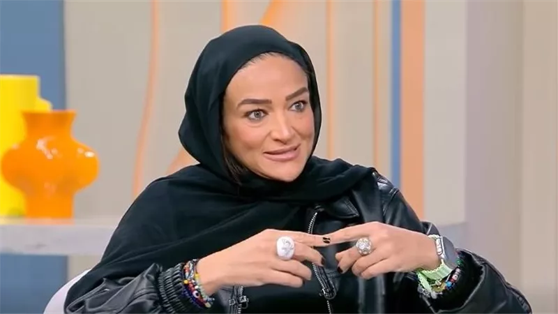 تسلقت سانت كاترين سرا.. منال رستم تكشف كواليس أول رحلة جبلية