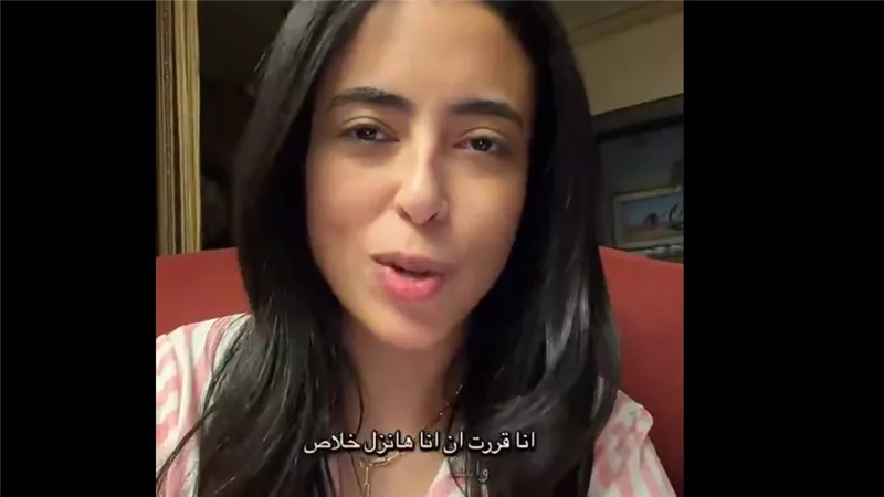 فتاة إنجليزية مصرية تكشف عن تجربتها بين أطباء في إنجلترا ومصر 