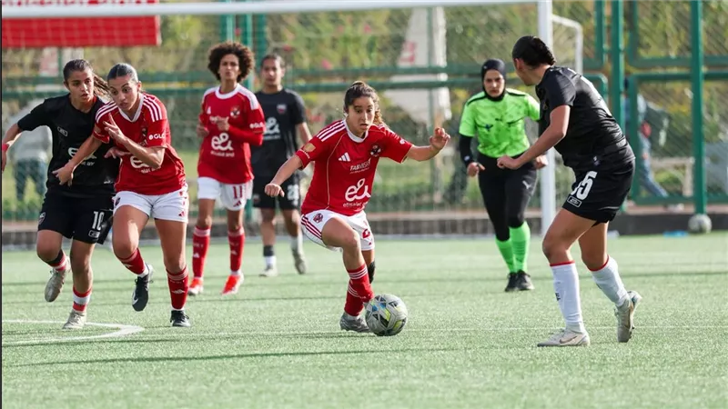 كرة القدم النسائية| الأهلي يفوز على بالم هيلز بثمانية أهداف نظيفة في الدوري