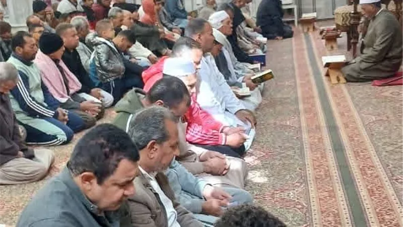 استمرار فعاليات مقارئ الجمهور بمساجد الوادي الجديد وسط إقبال جماهيري