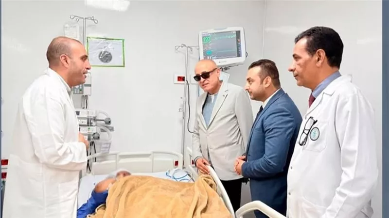 تشغيل 12 سريرا إضافيا للرعاية الحرجة بمجمع الأقصر الطبي الدولي ضمن خطة تطويره