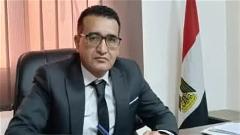 حملة تموينية موسعة بإسنا تضبط 300 زجاجة مياه معدنية مجهولة المصدر 