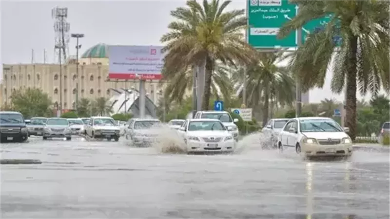 طقس السعودية اليوم.. أمطار رعدية مصحوبة برياح نشطة على معظم أجزاء المملكة