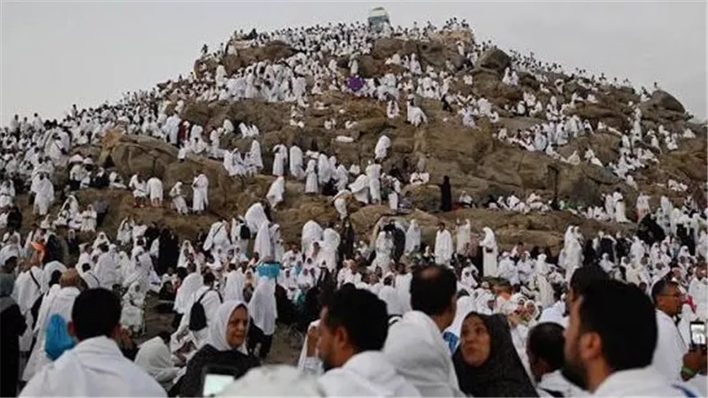 مباحثات مع السعودية حول  أماكن الحجاج المصريين بمني وعرفات