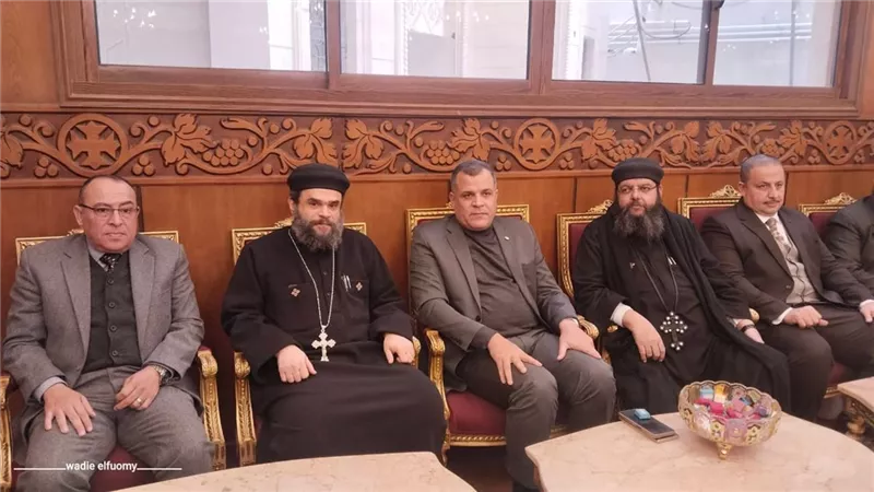 وكيل تعليم دمياط يهنئ الكنيسة الأرثوذكسية بعيد الميلاد في أجواء وطنية