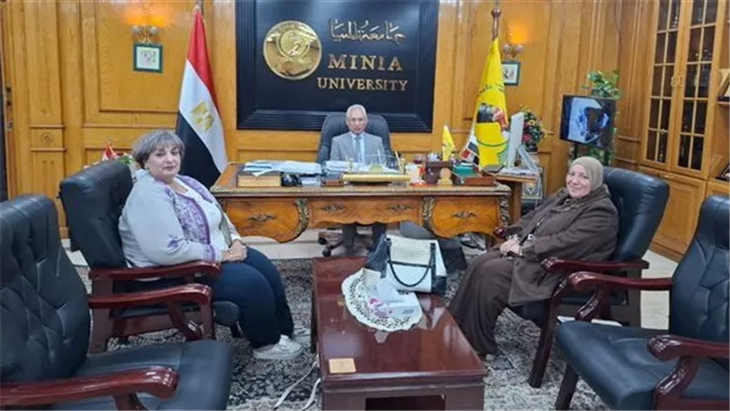 رئيس جامعة المنيا يستقبل وفد المجلس القومي للمرأة لدعم وتمكين المرأة 