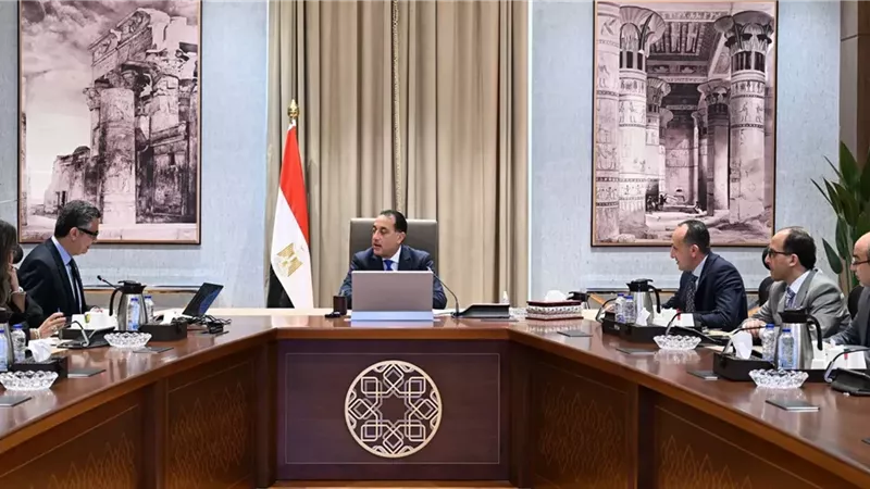 نشأت الديهي يكشف حقيقة رحيل حكومة مصطفى مدبولي|فيديو 