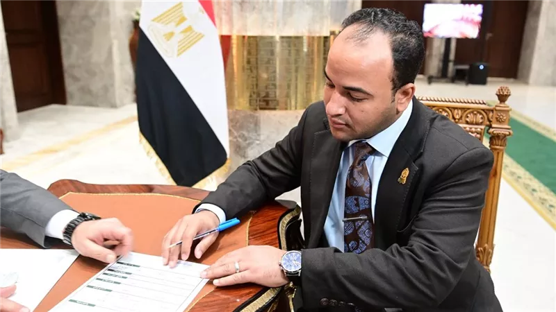 وسيم كمال عثمان: كارنيه البرلمان مسؤولية وطنية كبرى وانحيازي سيكون للمواطن