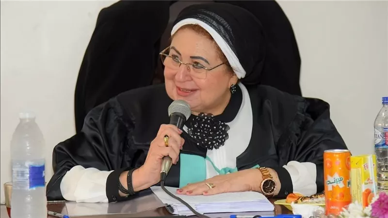 جامعة الزقازيق تنعى «أم الباحثين» الدكتورة هدى درويش