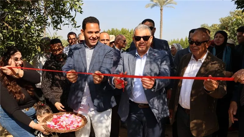دعما للسياحة.. محافظ الإسماعيلية يتفقد مزارع شجيع بقرية عين غصين