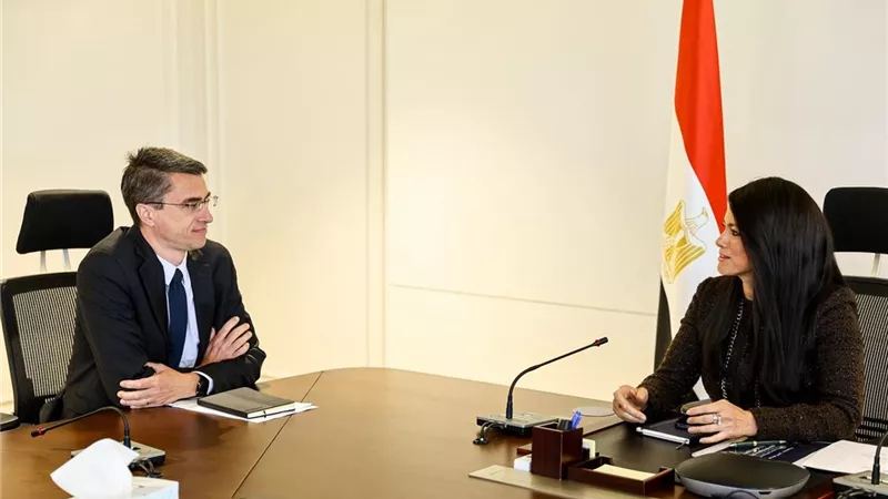 وزيرة التخطيط تبحث مع البنك الدولي توسيع التمويل المبتكر للقطاع الخاص 