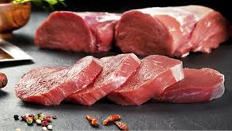 تحركات متباينة في أسعار اللحوم الحمراء بالمحافظات خلال تعاملات اليوم