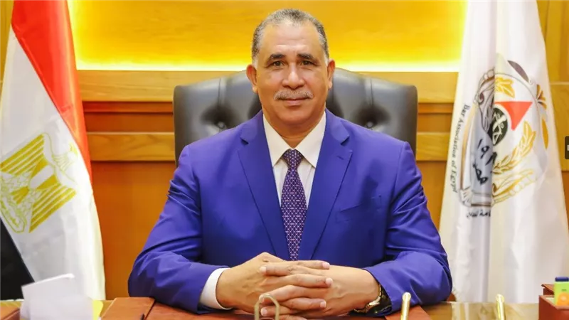 نقيب المحامين يتلقى دعوة لحضور مؤتمر التحكيم في عقود الاستثمار بجامعة القاهرة