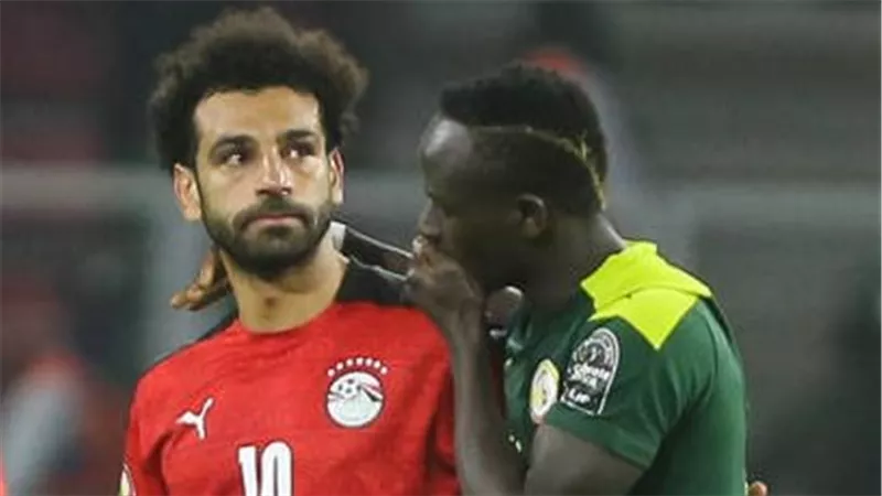 رئيس اتحاد الكرة السابق: أبوريدة فشل في إعادة مباراة مصر والسنغال
