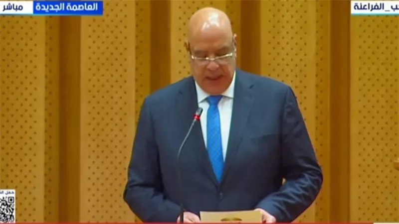طلب إحاطة من النائب محمد جبريل بسبب تجاهل حقوق العاملين