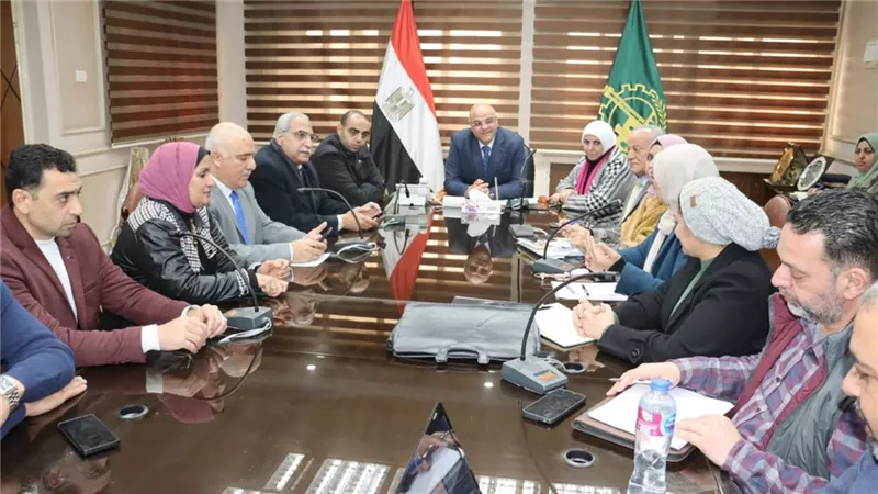 محافظ القليوبية يترأس اجتماعاً موسعاً لتحديث المخطط الاستراتيجي لمدينة الخصوص 