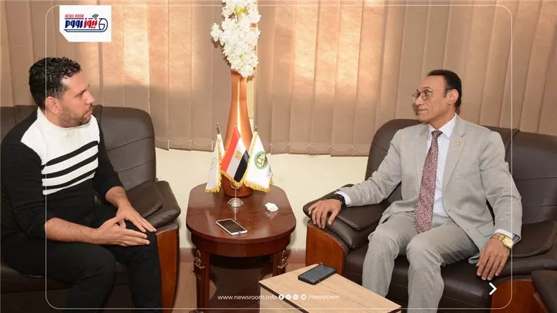 د.علاء جانب: العامية لا تشكل خطرًا والصراع بين الذكر والأنثى «مختلق» (حوار)