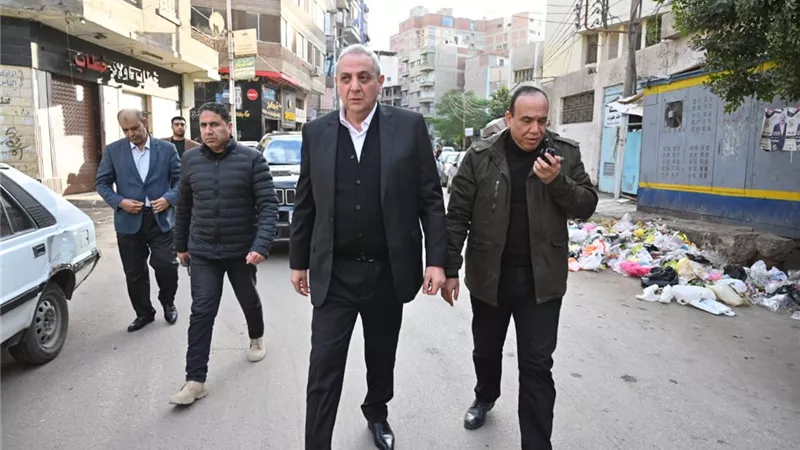 محافظ الغربية في جولة مسائية مفاجئة بطنطا لمتابعة أعمال النظافة والتجميل