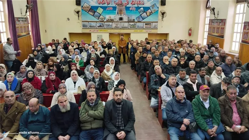 مدير تعليم دمياط يضع اللمسات الأخيرة لاستقبال امتحانات الشهادة الإعدادية