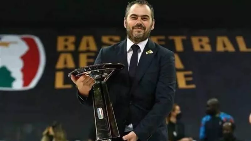 أجوستي بوش يعلن القائمة النهائية لمنتخب مصر لكرة السلة
