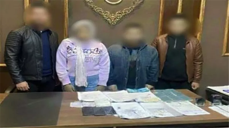 التحقيق مع 4 متهمين بالنصب على المواطنين بتأشيرات سفر مزورة في الغربية
