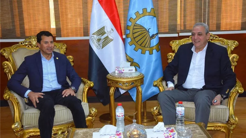 محافظ الغربية يهنئ وزير الشباب والرياضة بثقة العرب..إنجاز جديد يرسخ ريادة مصر 