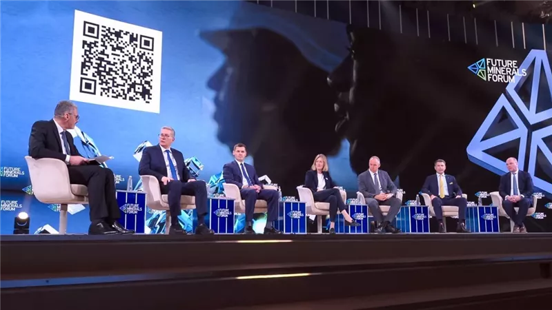  وزير البترول: يشارك كمتحدث رئيسي في مؤتمر التعدين الدولي بالرياض