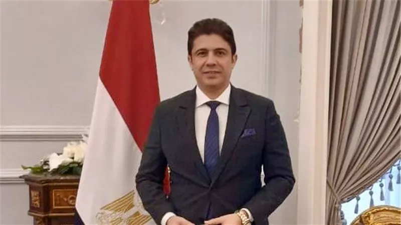 الأشموني: السياحة والطيران ركيزة أساسية لدعم الاقتصاد الوطني