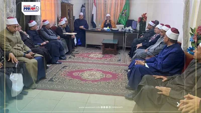 مدير أوقاف الفيوم يؤكد الانضباط المؤسسي ومواجهة التطرف والاستعداد لشهر رمضان 