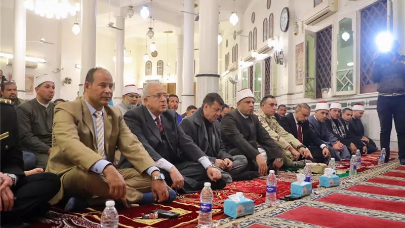 قيادات محافظة دمياط يشهدون الاحتفال بذكرى الإسراء والمعراج بالمسجد الجديد