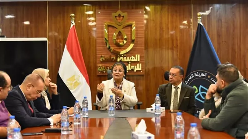 عبلة الألفي: تعزيز التعاون مع الهيئة والجامعة لدعم الولادة الطبيعية ببورسعيد