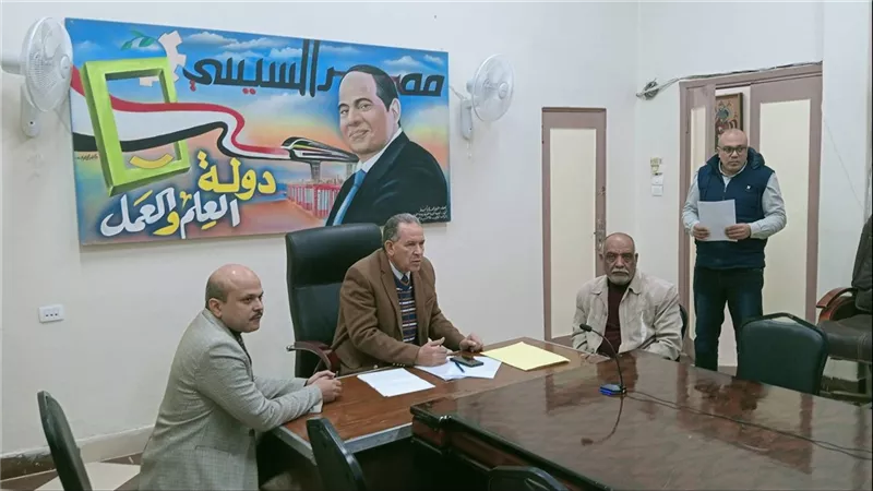 ختام امتحانات الفصل الدراسى الأول للصف الأول والثاني الثانوي بأسيوط
