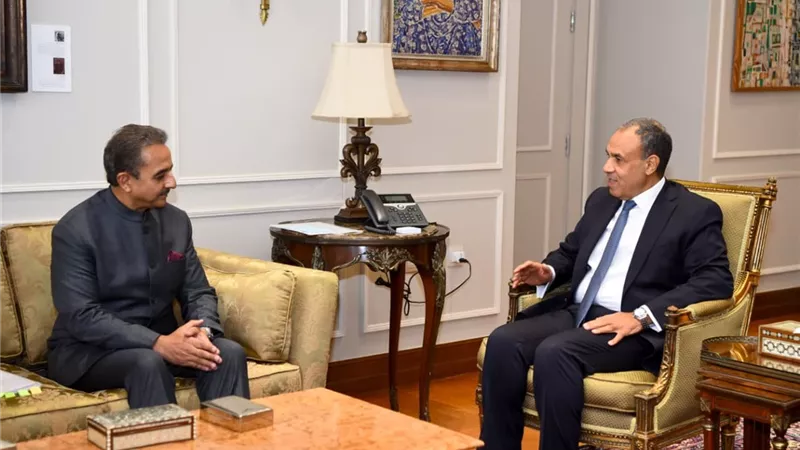 مصر والهند تؤكدان تطوير التعاون الاقتصادي والتجاري والاستثماري