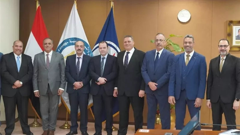 اعتماد الموازنة التخطيطية لشركات أبوقير ومارينا للبترول والسويس للزيت